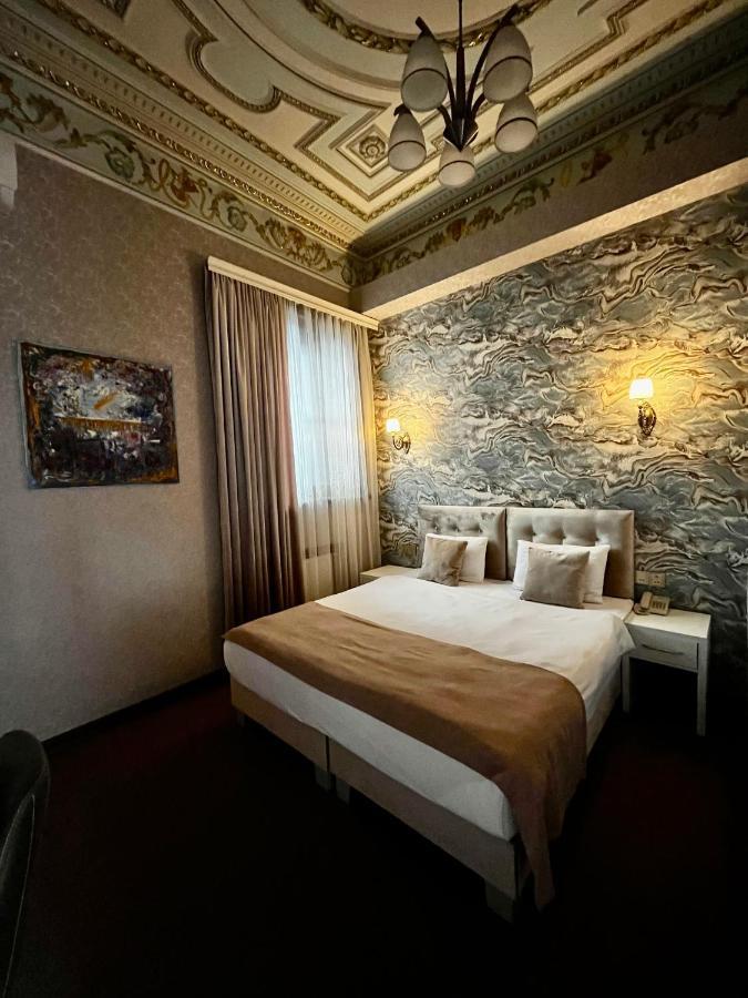 Nizami Hotel Баку Экстерьер фото