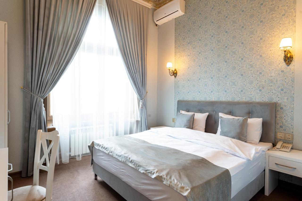 Nizami Hotel Баку Экстерьер фото